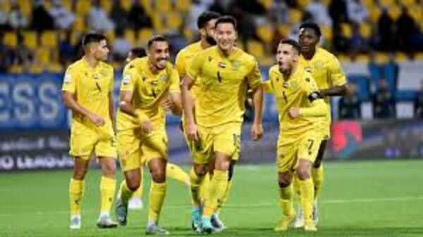 لاعبو الوصل