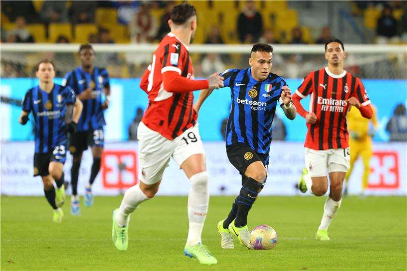 من مباراة سابقة بين الفريقين