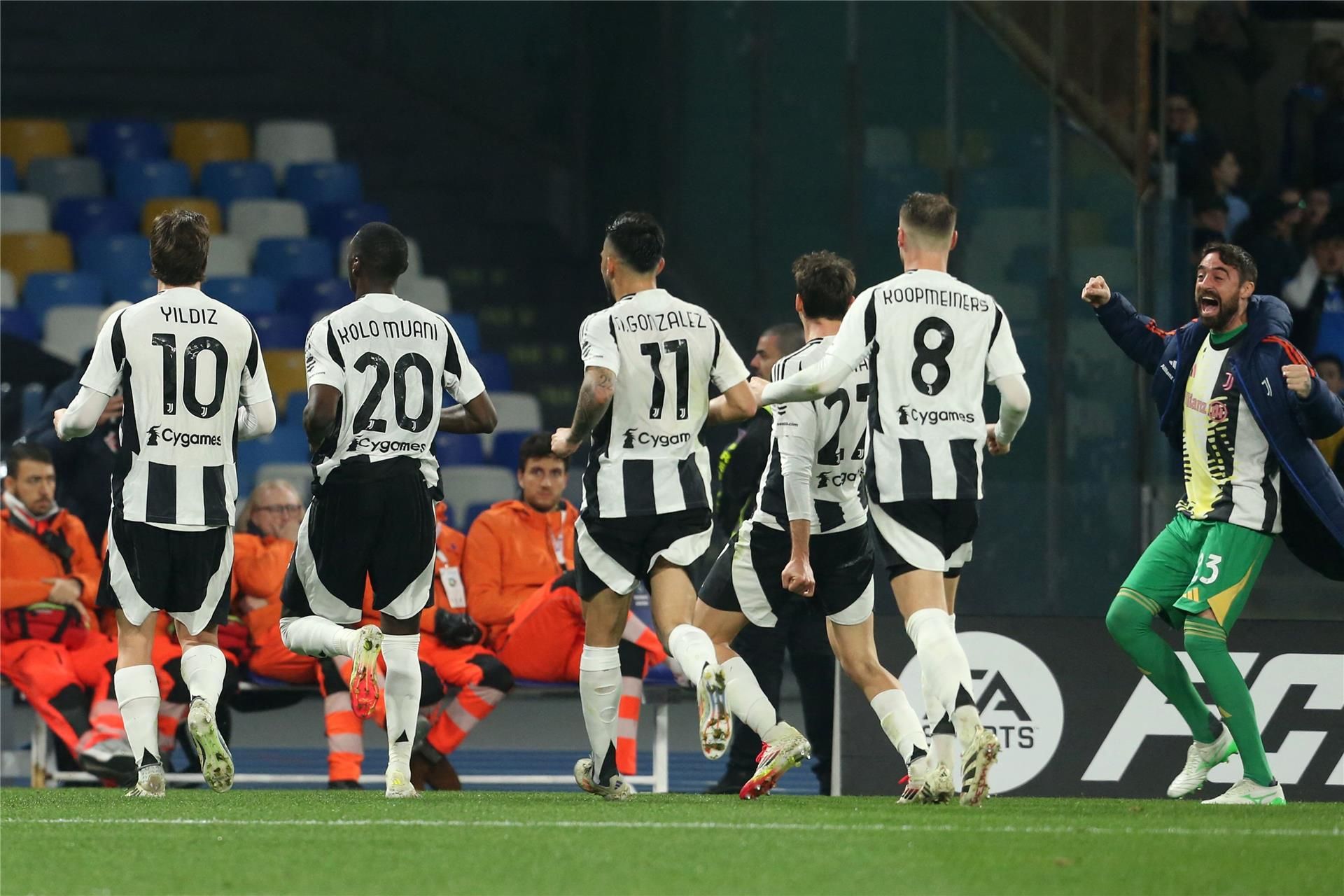 لاعبو يوفنتوس