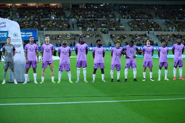 لاعبو الخلود