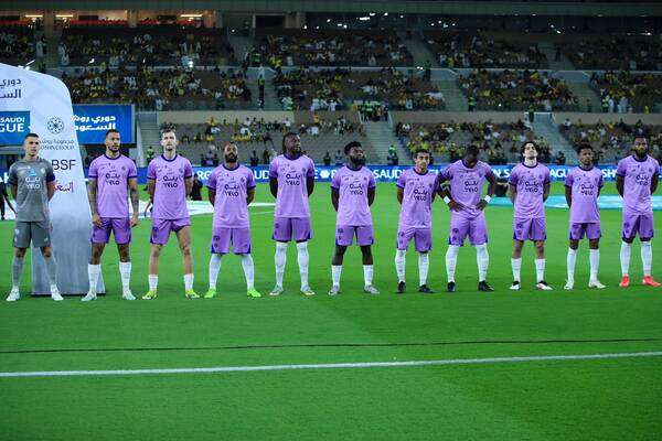 لاعبو الخلود