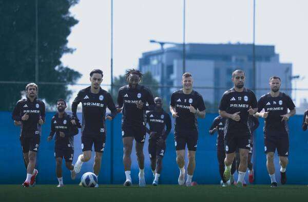 لاعبو النصر