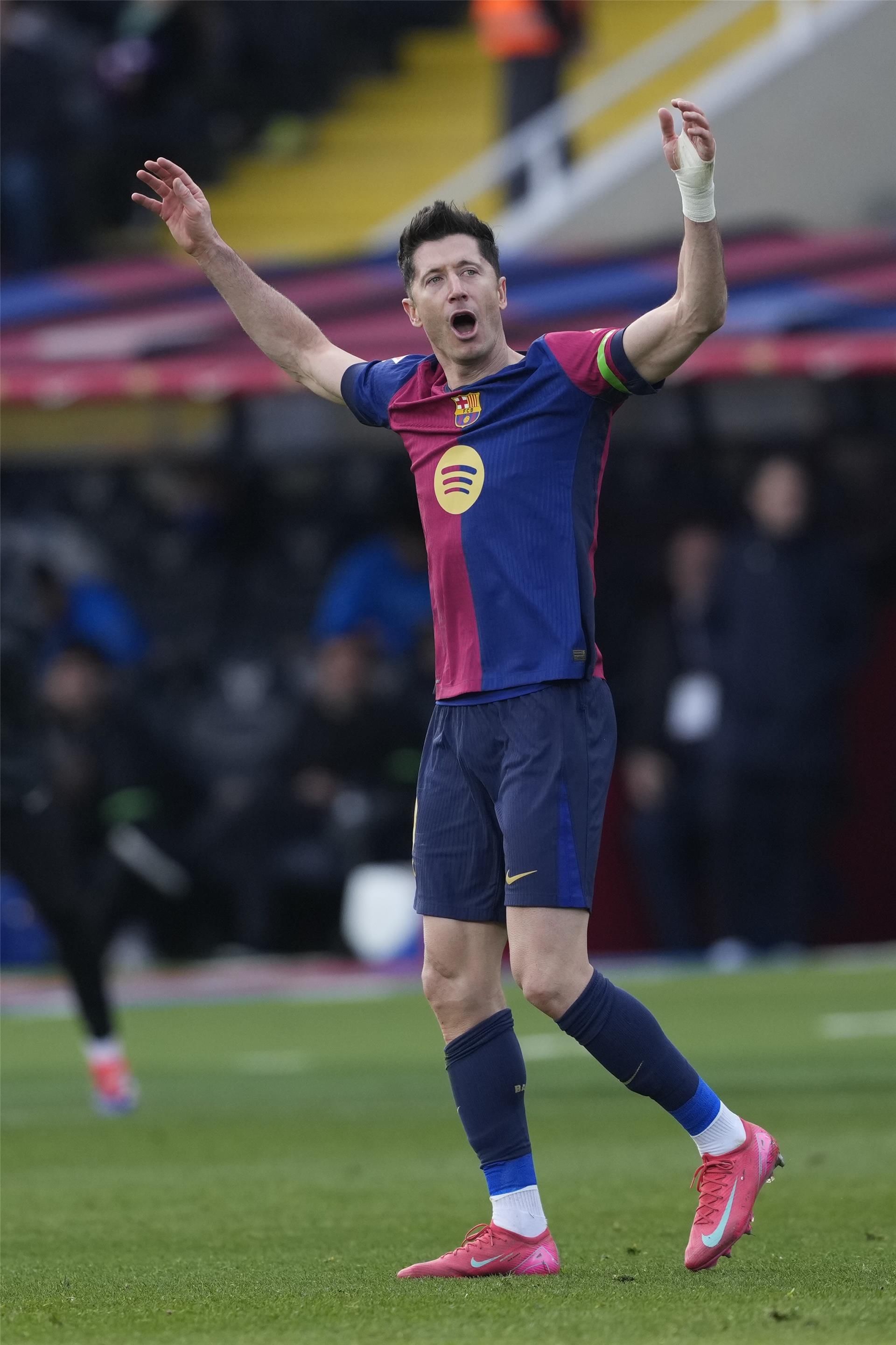 ليفاندوفسكي