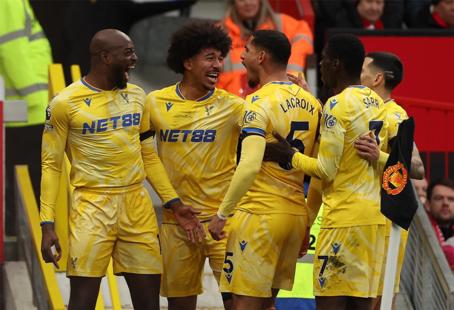 كريستال بالاس