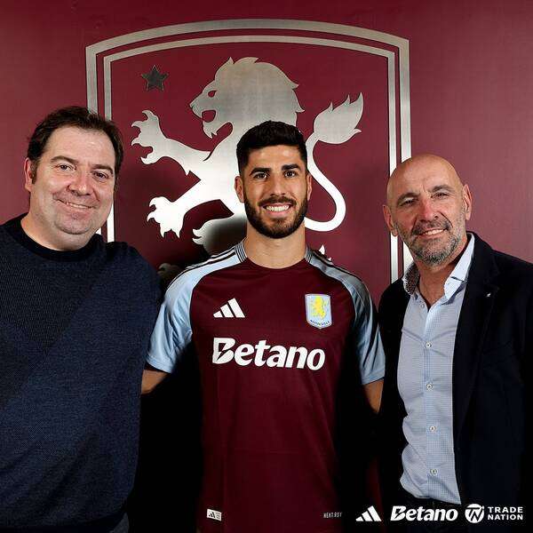 من تقديم أسينسيو