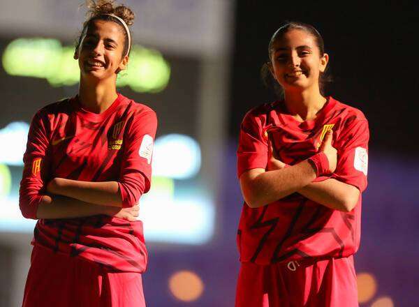 سلاف عسيري ومنيرة الغنام