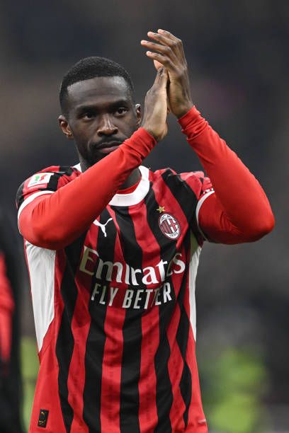 فيكايو توموري