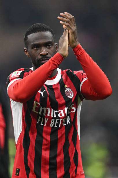 فيكايو توموري