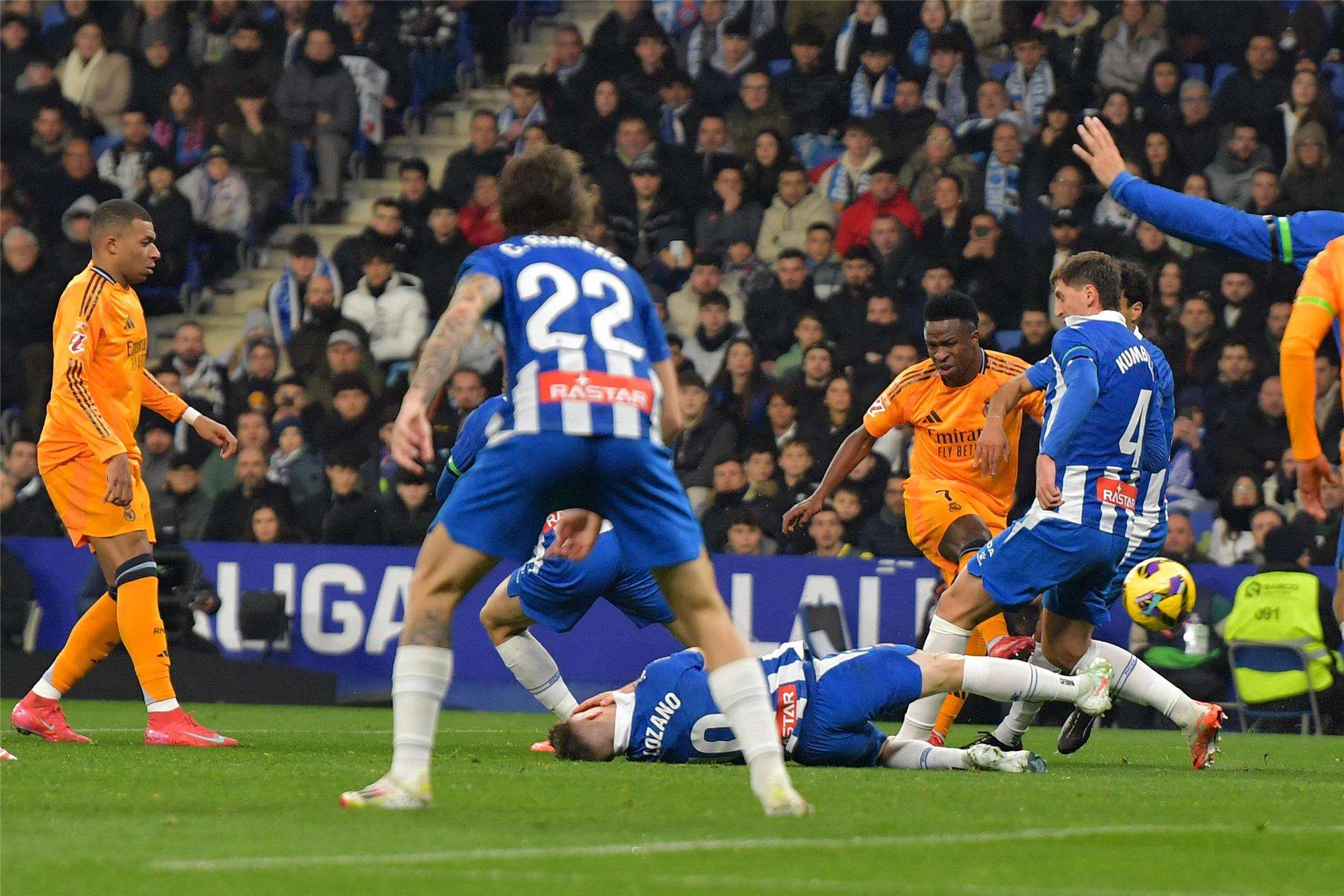 من لقاء ريال مدريد وإسبانيول