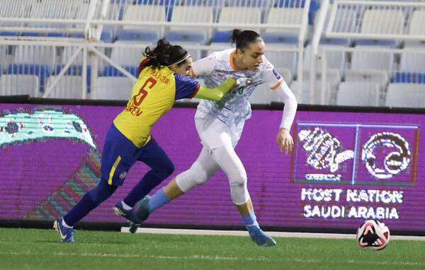 لقاء الترجي وشعلة الشرقية