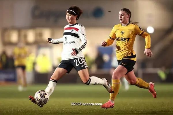 ?i=corr%2f555%2fkoo_555545