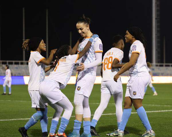 لاعبات شعلة الشرقية السعودي