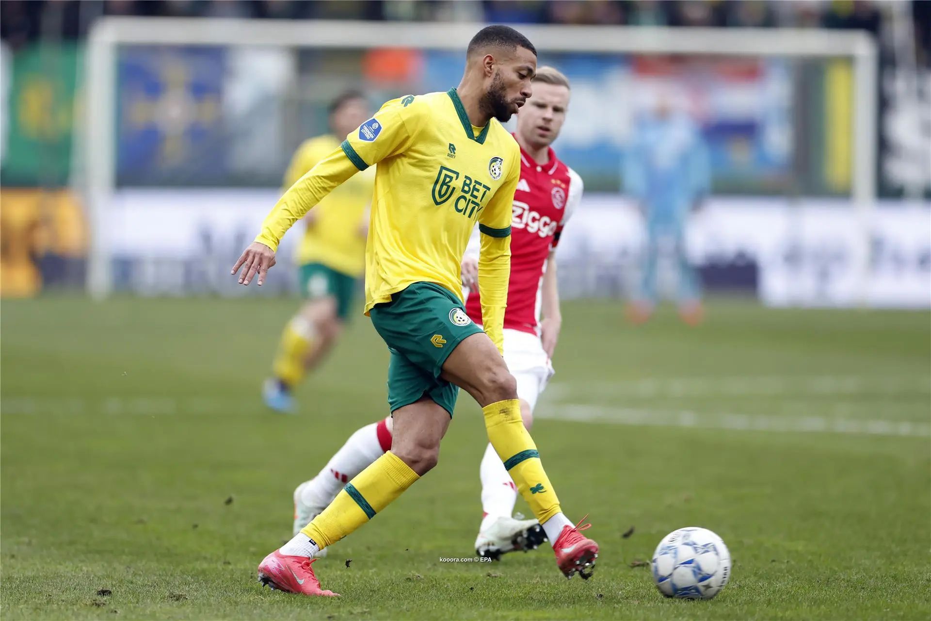 ?i=epa%2fsoccer%2f2025-02%2f2025-02-09%2f2025-02-09-11884608_epa