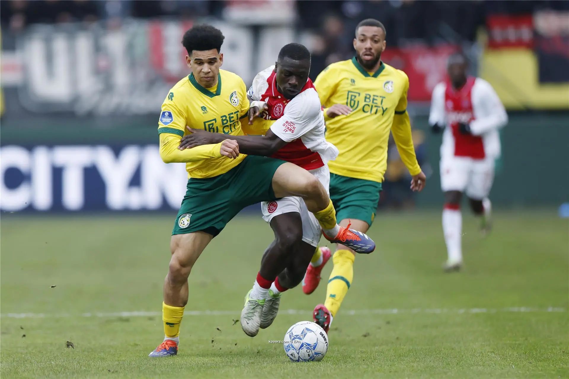 ?i=epa%2fsoccer%2f2025-02%2f2025-02-09%2f2025-02-09-11884607_epa