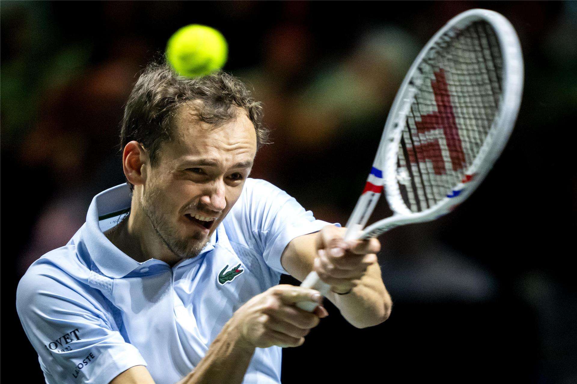 دانيل ميدفيديف