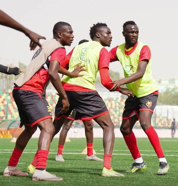 لاعبو المريخ