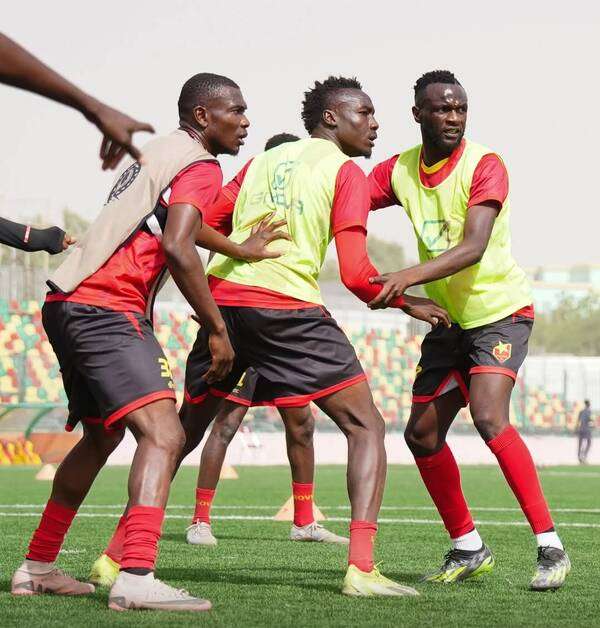 لاعبو المريخ