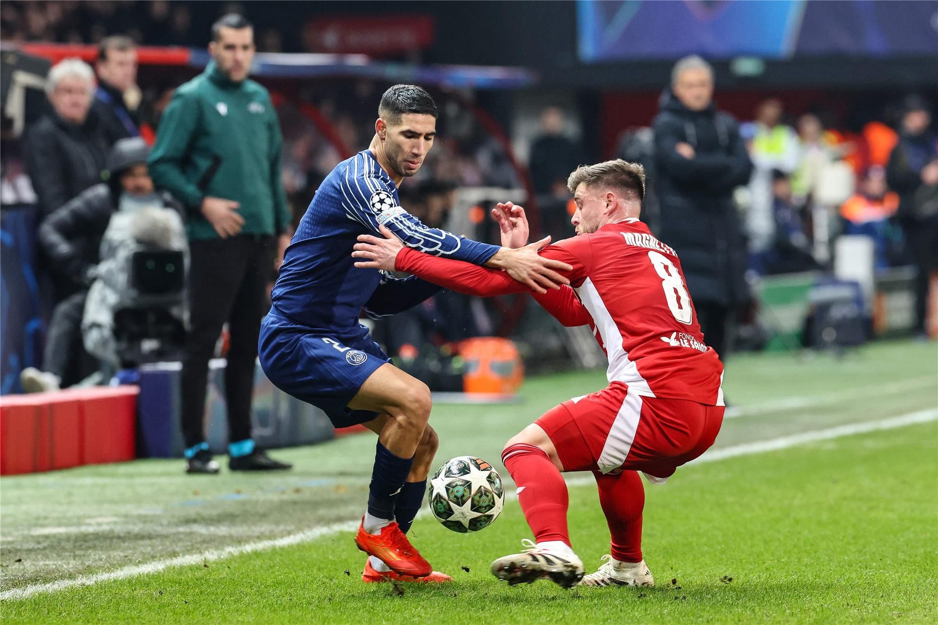 من المباراة