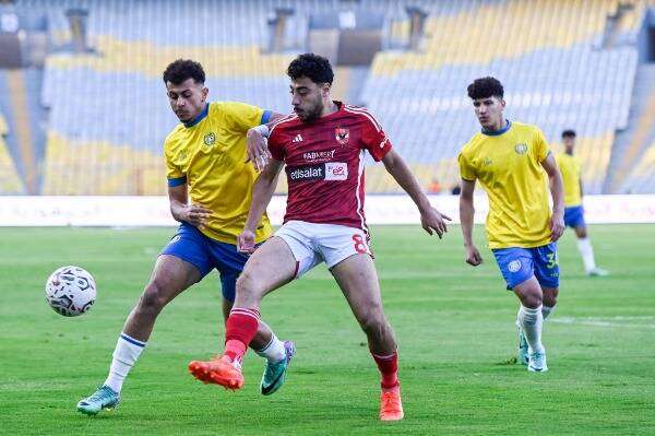 لقاء سابق بين الفريقين