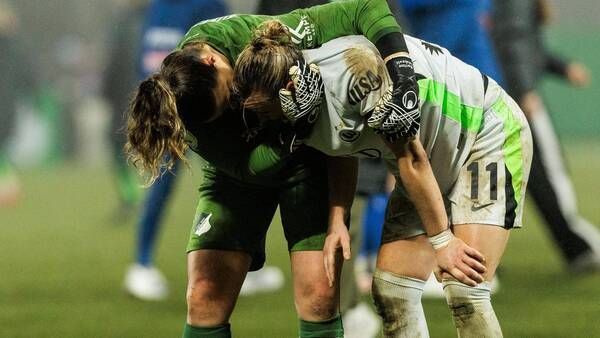 حزن لاعبات فولفسبورج