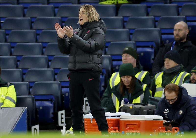 سونيا بومباستور