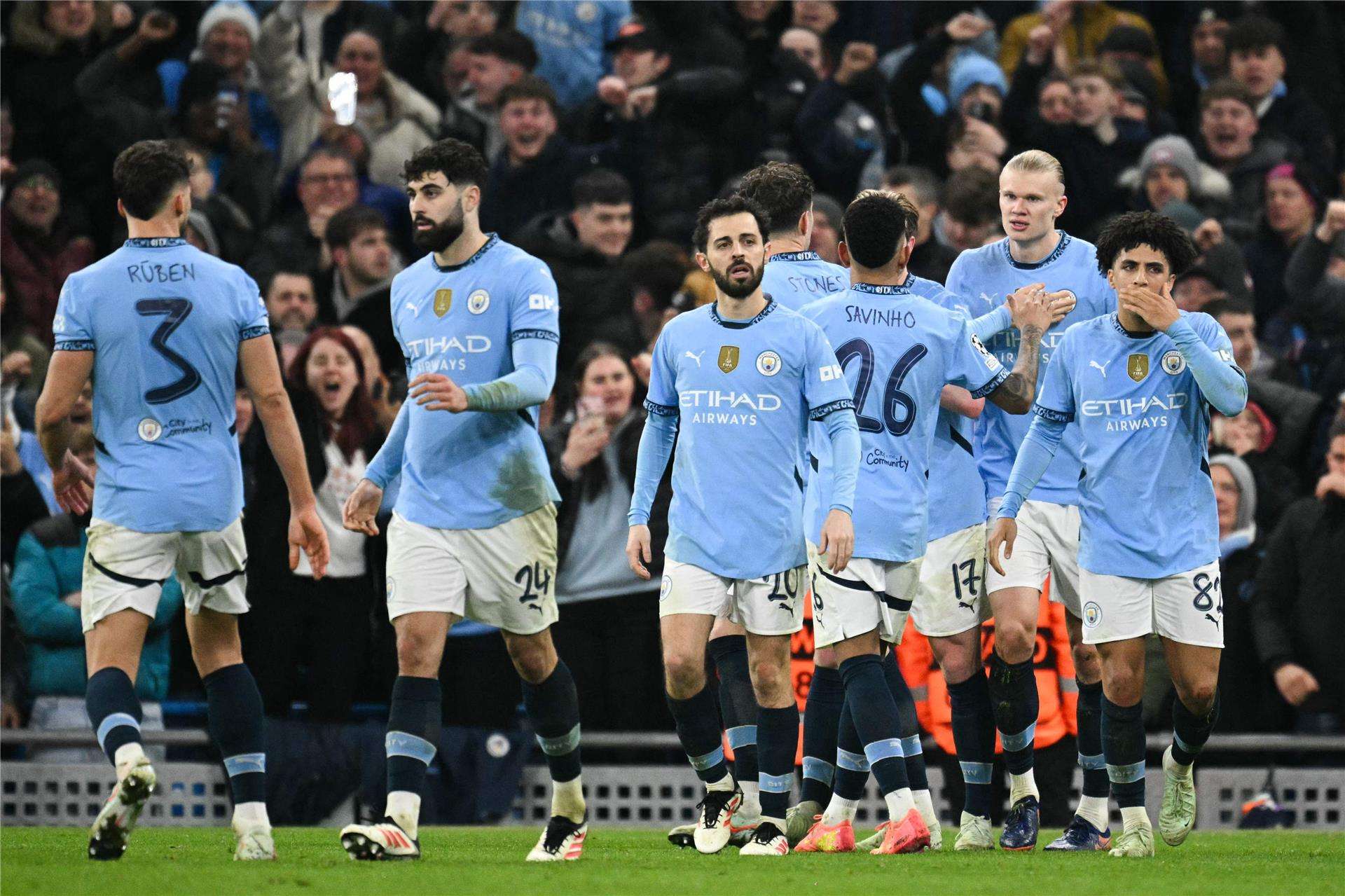 لاعبو مانشستر سيتي