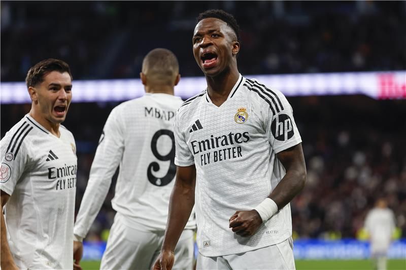 لاعبو ريال مدريد