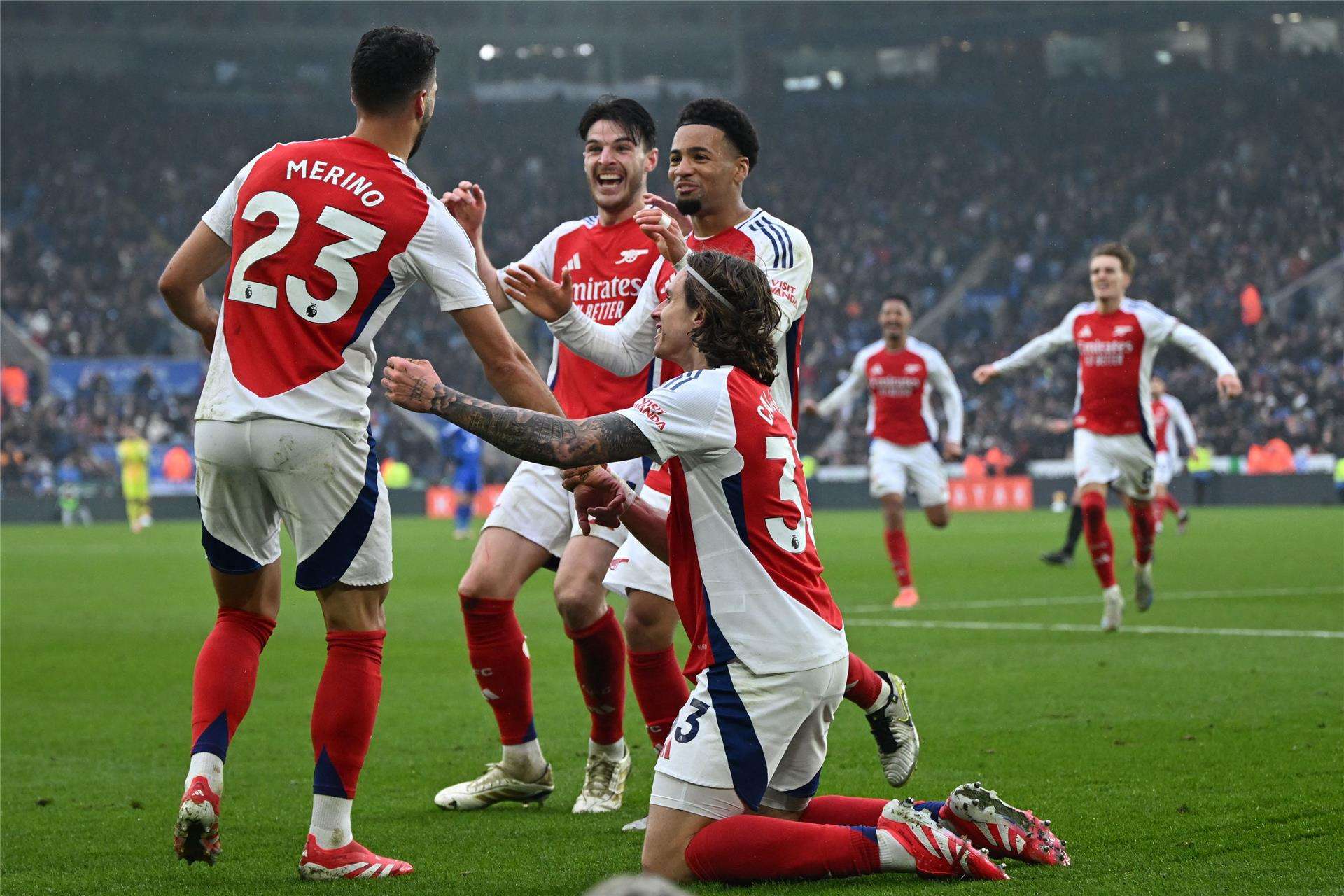 لاعبو أرسنال