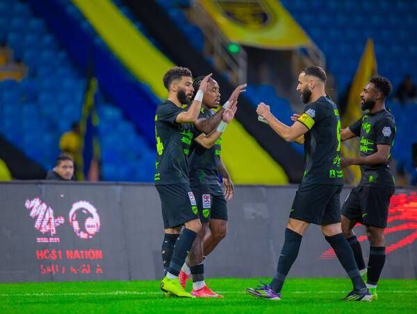 لاعبو اتحاد جدة