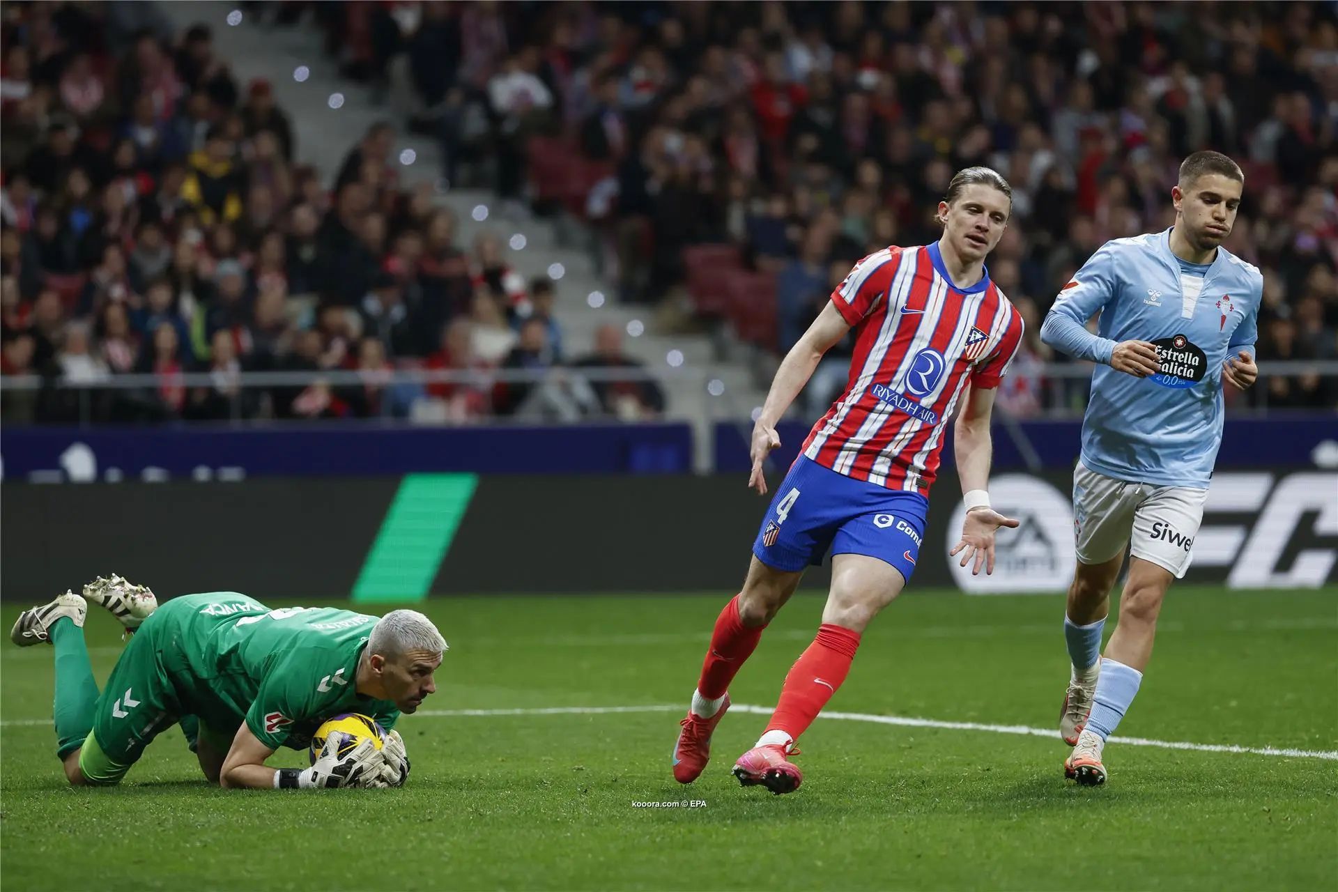 ?i=epa%2fsoccer%2f2025-02%2f2025-02-15%2f2025-02-15-11899042_epa