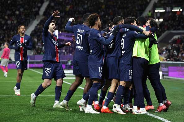 لاعبو باريس سان جيرمان