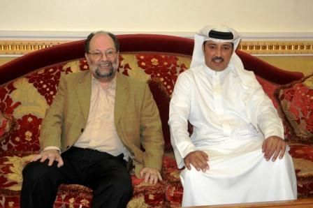  أحمد بن حمد مستقبلا أدهم شرارة رئيس الاتحاد الدولي لكرة الطاولة