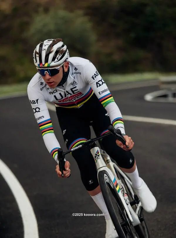 ?i=corr%2f556%2fkoo_556680