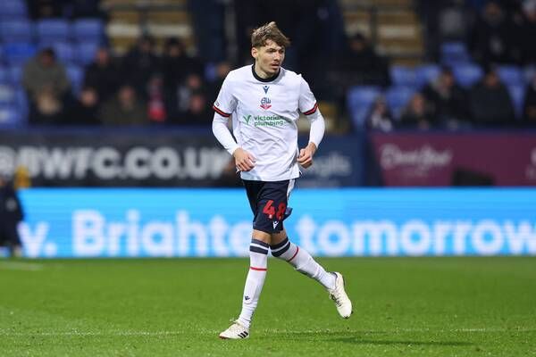 سوني شاربلس