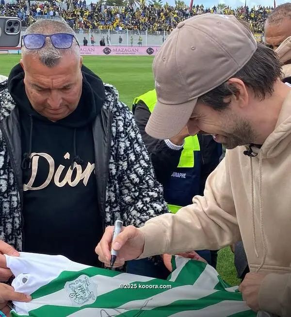 ?i=corr%2f556%2fkoo_556768