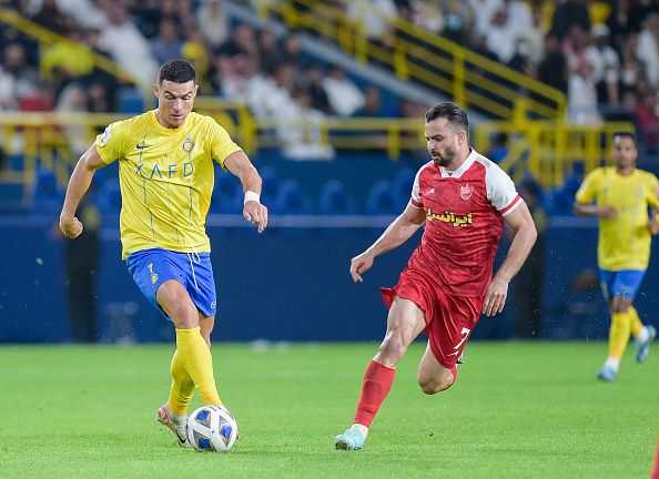 لقاء سابق بين الفريقين