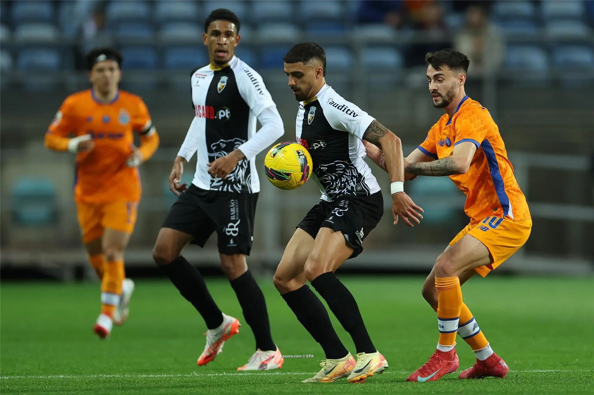 ?i=epa%2fsoccer%2f2025-02%2f2025-02-16%2f2025-02-16-11901615_epa