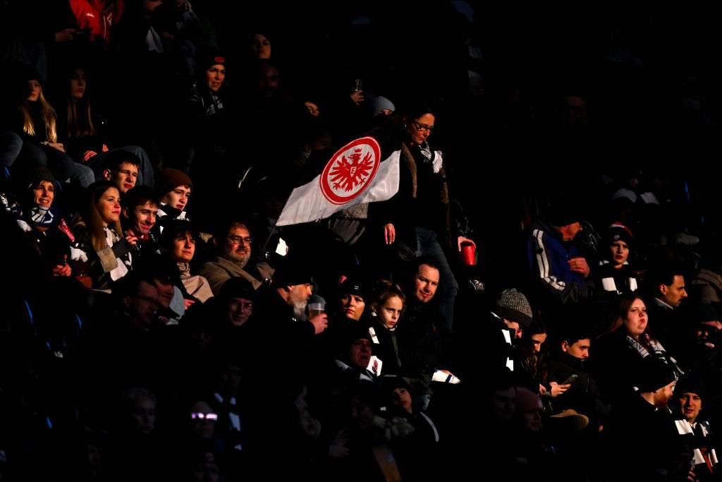 eintracht frankfurt fans