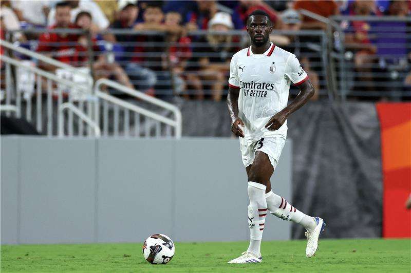 فيكايو توموري