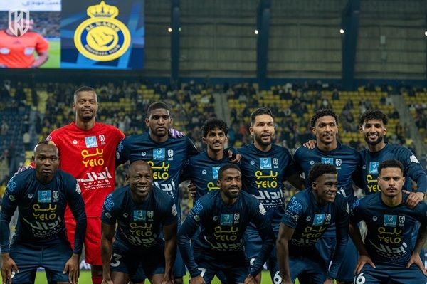 لاعبو الأخدود