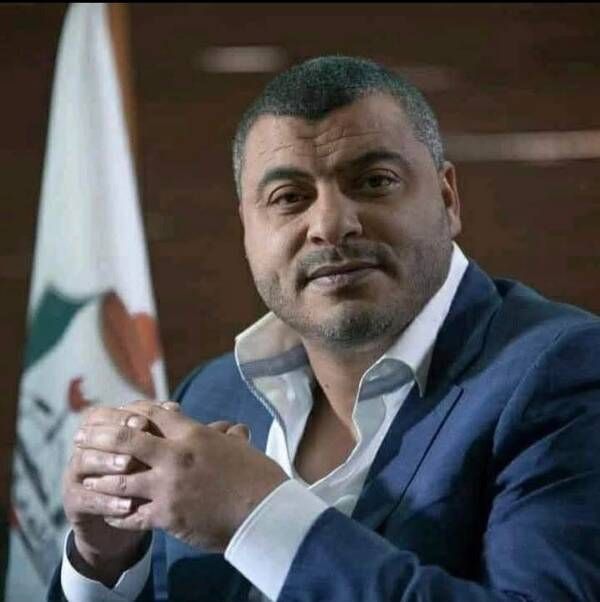 يوسف الصقور