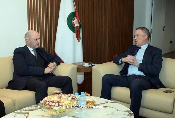 ?i=corr%2f557%2fkoo_557048