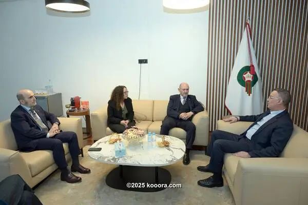 ?i=corr%2f557%2fkoo_557049