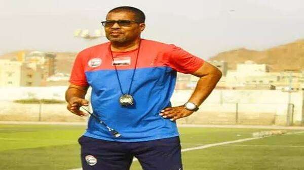 أنور عاشور