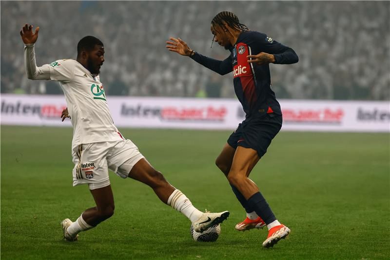 من مباراة سابقة بين باريس وليون