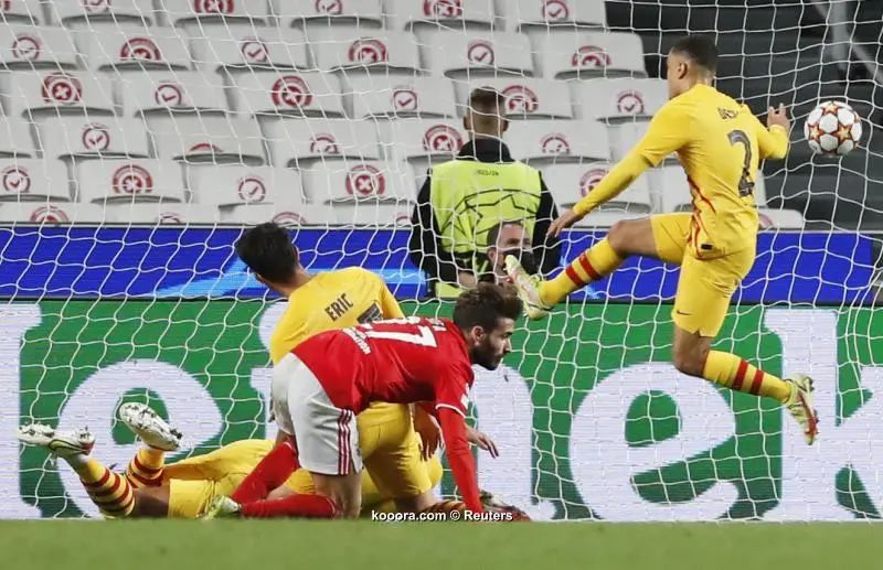 ?i=albums%2fmatches%2f2058121%2f2021-09-29t203256z_2102417307_up1eh9t1l2vbz_rtrmadp_3_soccer-champions-slb-fcb-report_reuters