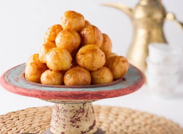 اللقيمات الإماراتية