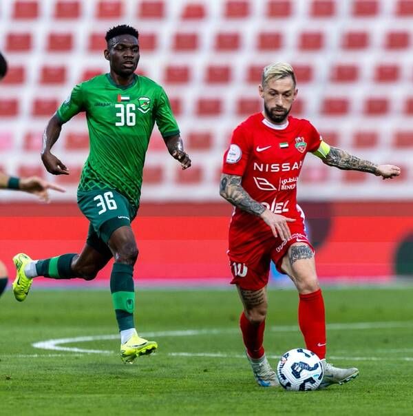 من منافسات الدوري الإماراتي