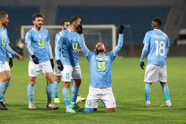 لاعبو الفيصلي