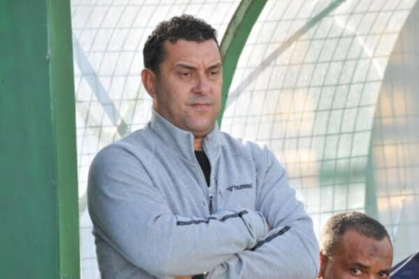 أنيس بوجلبان